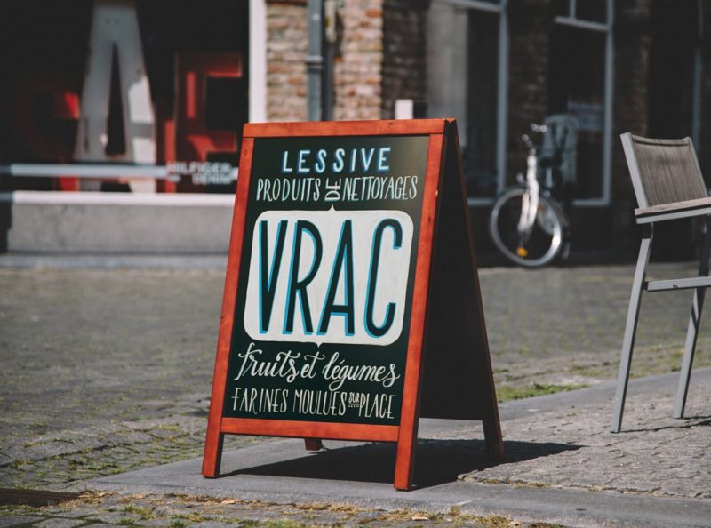 Stop-trottoir Lettering magasin
