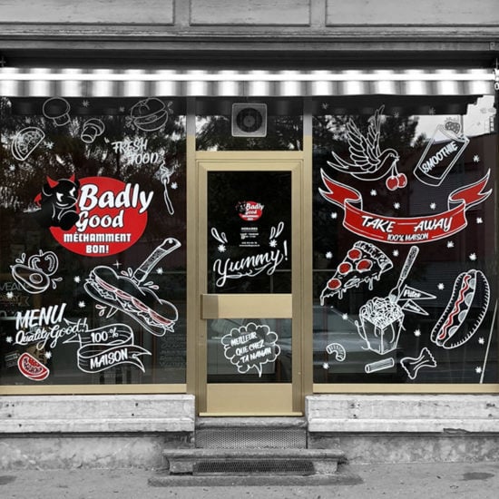 Peinture en lettre sur vitrine et lettering